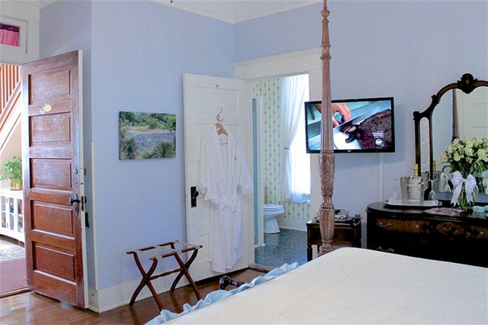 Evas Escape At The Gardenia Inn Σαν Αντόνιο Εξωτερικό φωτογραφία
