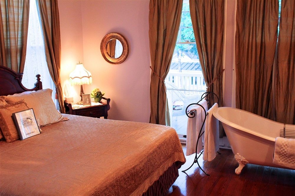 Evas Escape At The Gardenia Inn Σαν Αντόνιο Εξωτερικό φωτογραφία
